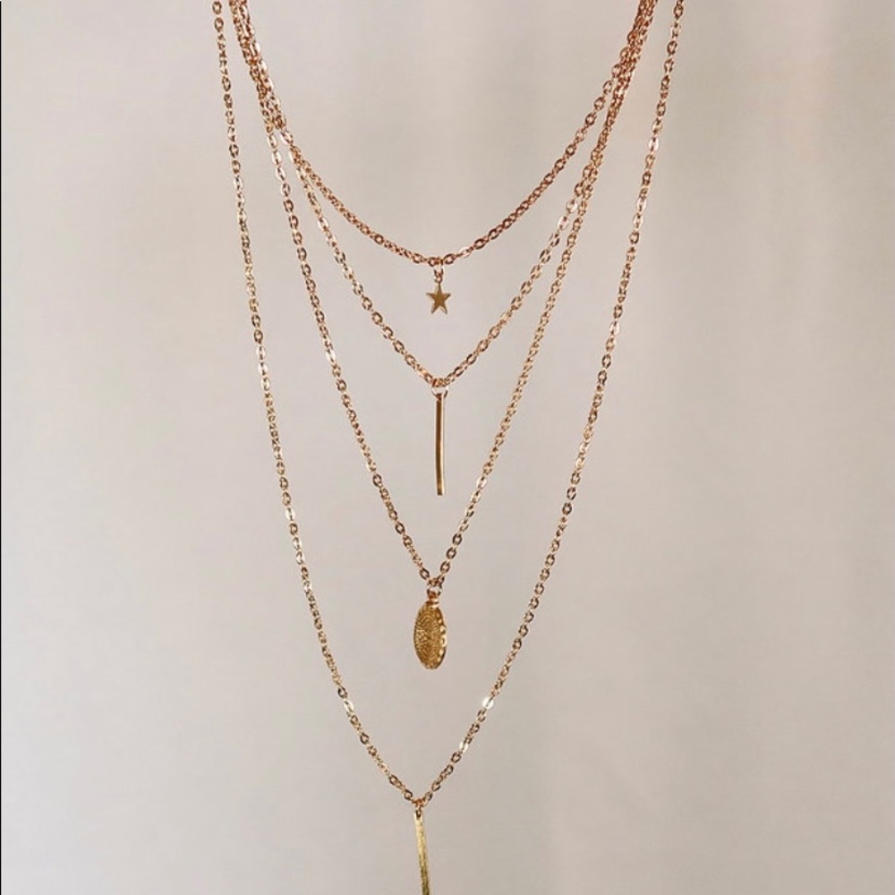 Gold necklace set